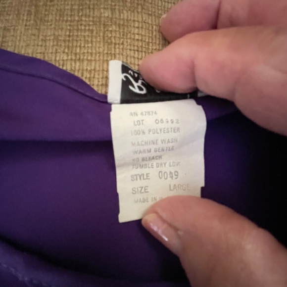 R & J Purple Polyester Blouse Size Large - Picture 7 of 9